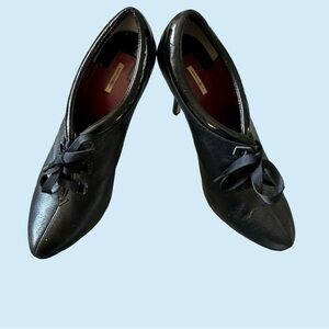 Max Studio Booties
